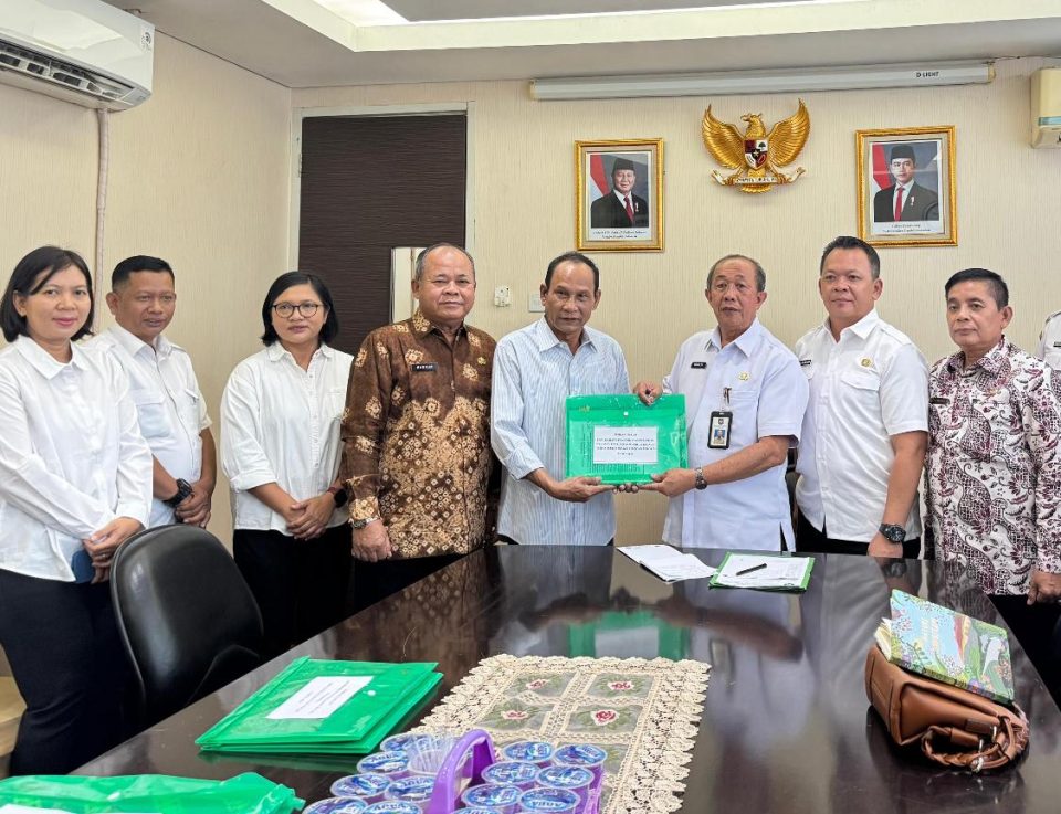 Berkas Usul Pengesahan Pengangkatan Gubernur dan Wagub Kalteng Diserahkan ke Kemendagri