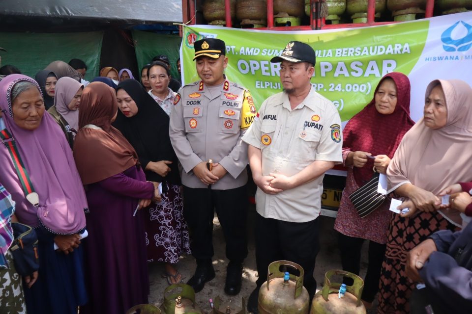 operasi pasar